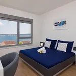 ヴィラ Bilo Idro Zadarvillas ポセダリェ