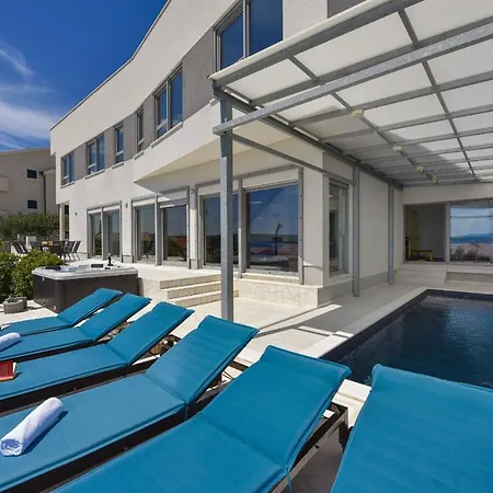 Bilo Idro Zadarvillas *