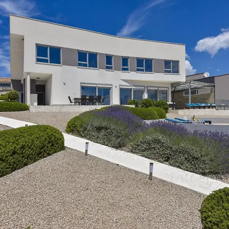 Bilo Idro Zadarvillas