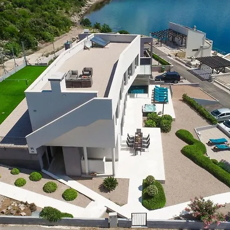 Bilo Idro Zadarvillas Vila