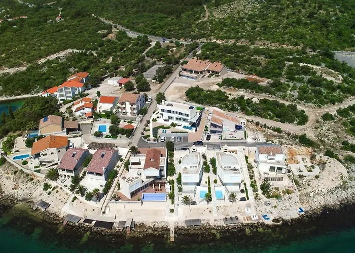 Bilo Idro Zadarvillas Vila *